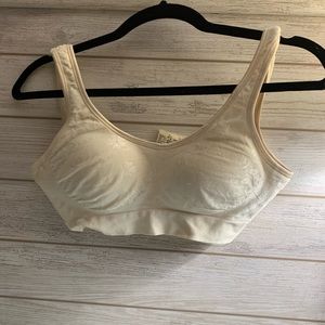 Cream Seamless Bali Sports Bra Size Small